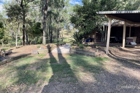 11 Woodlands Cres, Withcott, QLD 4352