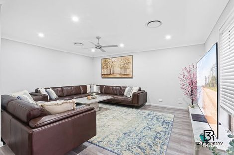 Property photo of 6 Galatea Street Plumpton NSW 2761