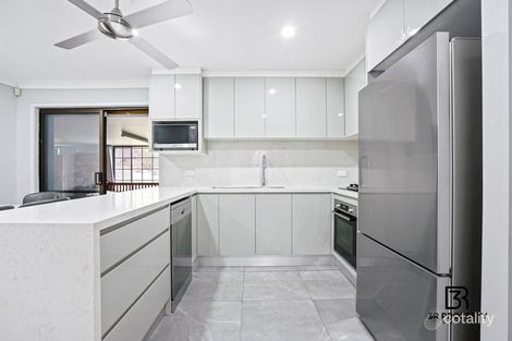 Property photo of 6 Galatea Street Plumpton NSW 2761