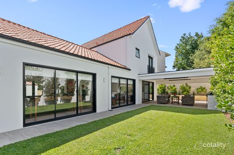 18 Cliff Way, Claremont, WA 6010