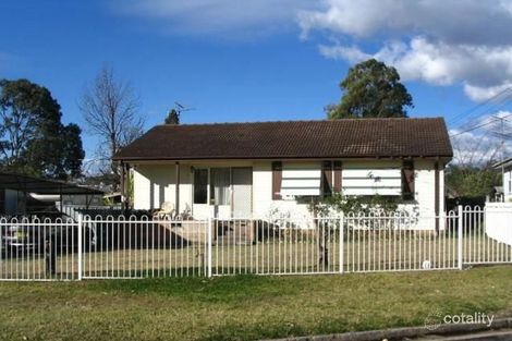 2 Milne Ave, Kingswood, NSW 2747