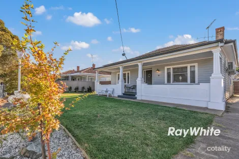 18 Mackay St, Rochester, VIC 3561