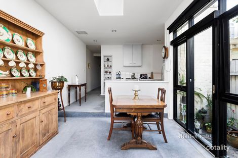 Property photo of 15 Kneen Street Fitzroy North VIC 3068