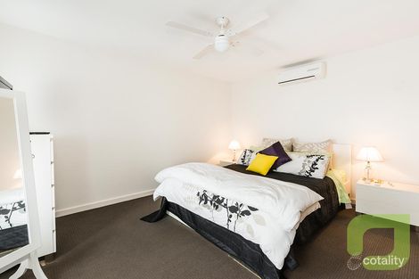 Property photo of 2/47 Stenhouse Avenue Brooklyn VIC 3012