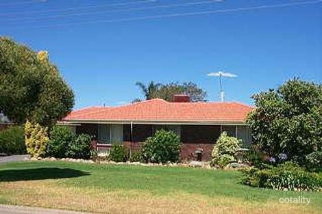 5 Birbeck Way, Spearwood, WA 6163