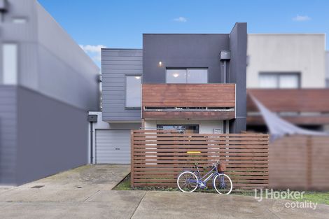 3 Sable Cct, Officer, VIC 3809