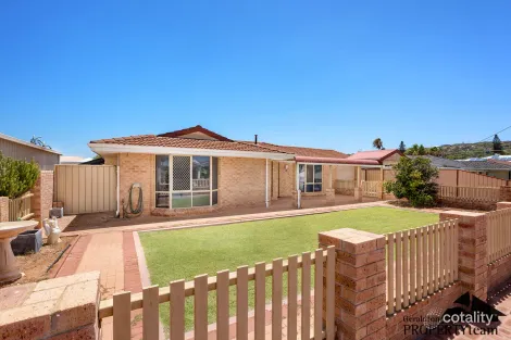 9 Falmouth Cl, Tarcoola Beach, WA 6530