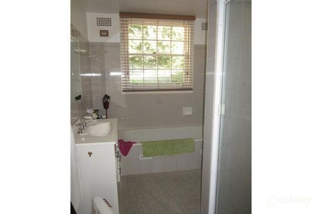 Property photo of 23 Collarena Crescent Kahibah NSW 2290
