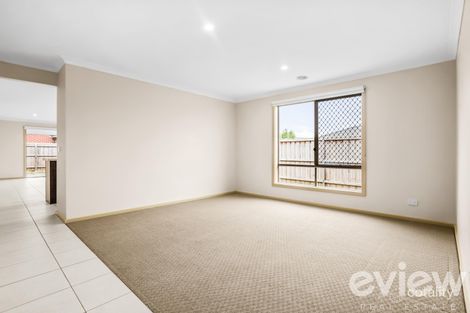 Property photo of 122 Park Orchard Drive Pakenham VIC 3810