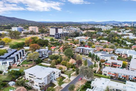 10/12a Berrigan Cres, O'Connor, ACT 2602