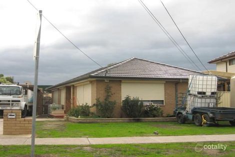 11 Wolverton Dr, Gladstone Park, VIC 3043