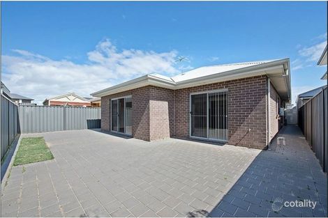 Property photo of 6 Emery Place St Clair SA 5011