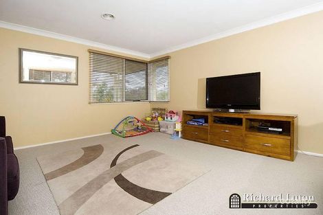 Property photo of 6 Kirkland Circuit Macgregor ACT 2615