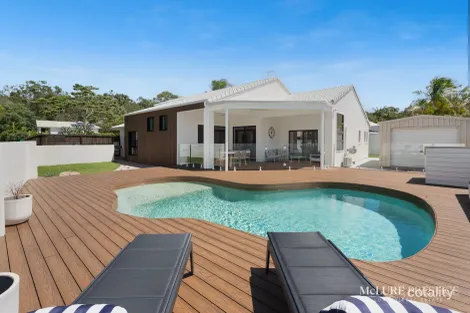 Property photo of 2 Helm Court Noosaville QLD 4566