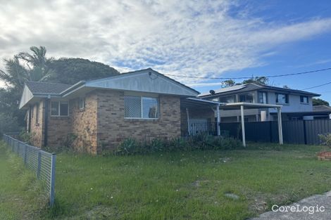 Property photo of 24 Morala Avenue Runaway Bay QLD 4216
