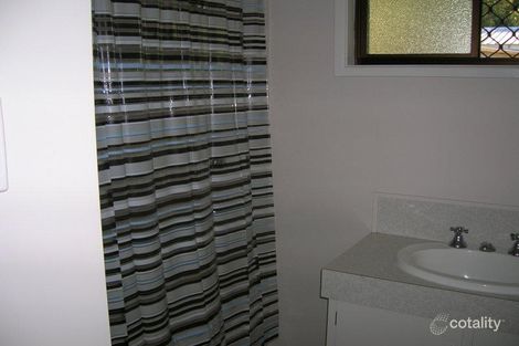 Property photo of 27 Dapplewood Close Andergrove QLD 4740