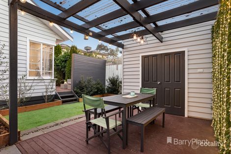 Property photo of 1/22 Morwell Avenue Watsonia VIC 3087