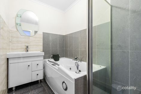 Property photo of 8 Reedy Lake Mews Epping VIC 3076