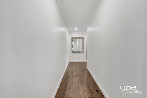 Property photo of 84 Tunaley Parade Reservoir VIC 3073