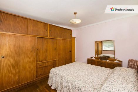 Property photo of 45 Ecko Road Mount Nasura WA 6112