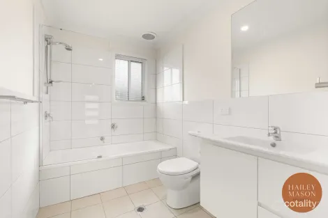 Property photo of 5/75 Sophia Road Worrigee NSW 2540