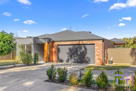 21 Eden Way, Maiden Gully, VIC 3551