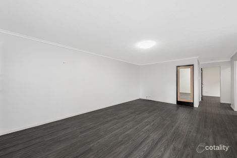 Property photo of 3/28 Hunter Avenue Labrador QLD 4215