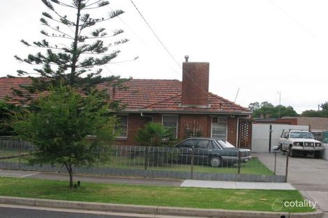 13 Treloar Cres, Braybrook, VIC 3019