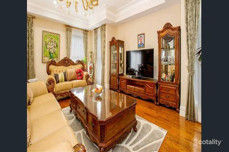 Property photo of 43 Wentworth Avenue Canterbury VIC 3126