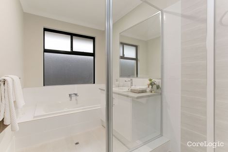 Property photo of 60 Thornbill Crescent Coodanup WA 6210