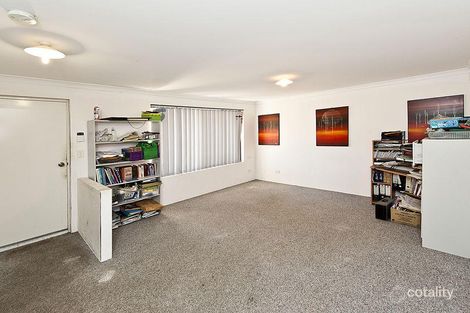 Property photo of 71 Fennell Crescent Wattle Grove WA 6107