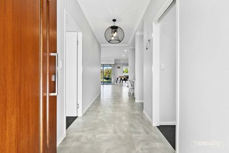 Property photo of 9 Signature Court Urraween QLD 4655
