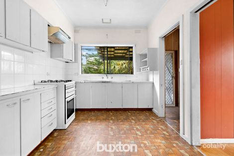 Property photo of 18 Chevron Court Seaford VIC 3198