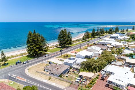 Property photo of 362 Safety Bay Road Safety Bay WA 6169