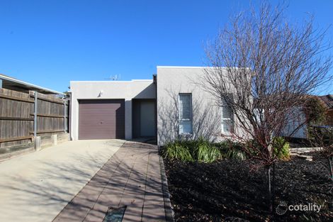 Property photo of 8 Pinner Place Macgregor ACT 2615