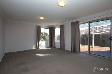 Property photo of 8 Pinner Place Macgregor ACT 2615