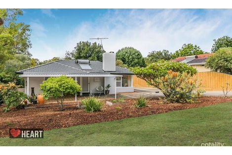 Property photo of 15 Rinaldo Crescent Coolbellup WA 6163