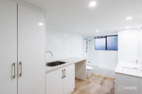 Property photo of 2/18 Pine Street Bulimba QLD 4171