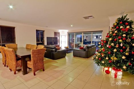 Property photo of 62 Mareeba Way Craigieburn VIC 3064