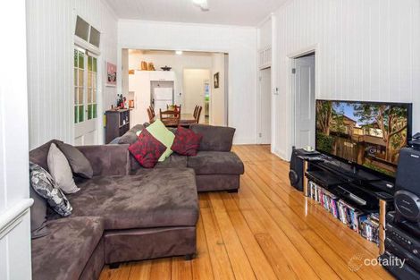 Property photo of 11 Cottenham Street Fairfield QLD 4103