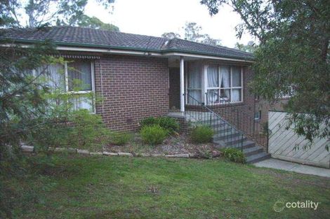 8 Renshaw Dr, Eltham, VIC 3095