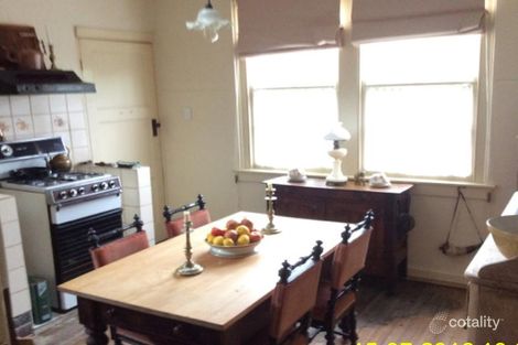 Property photo of 8 Moore Crescent Reservoir VIC 3073