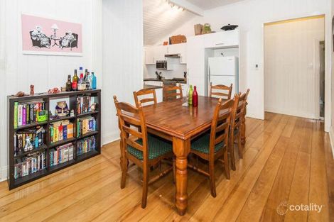 Property photo of 11 Cottenham Street Fairfield QLD 4103