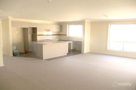 Property photo of 2 Beringarra Street South Morang VIC 3752