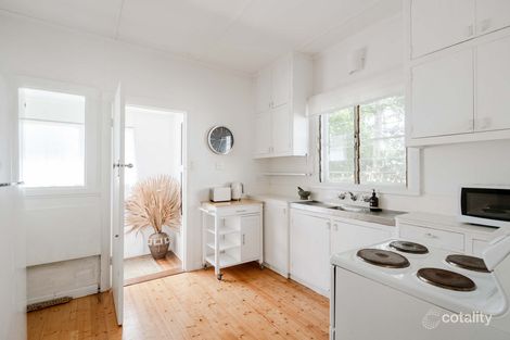 Property photo of 16 Beach Road Torquay VIC 3228