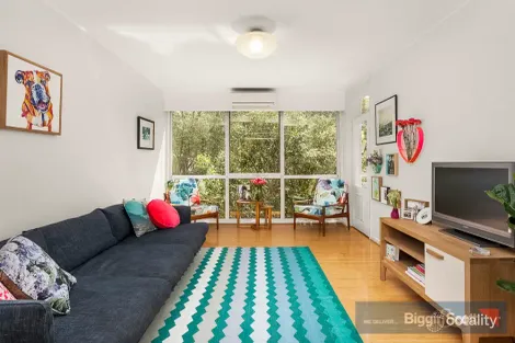 Property photo of 6/26 Charnwood Crescent St Kilda VIC 3182
