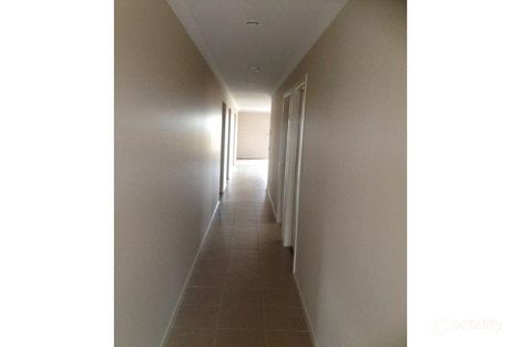 Property photo of 14 Mombassa Drive Wollert VIC 3750