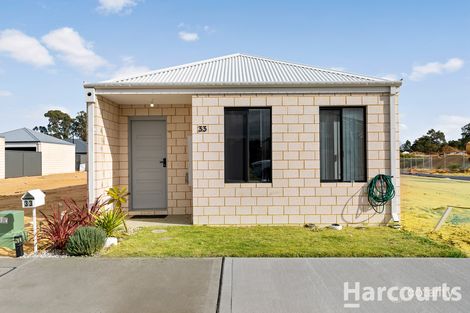 33 Fairchild St, Lakelands, WA 6180