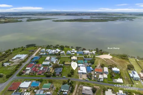 Property photo of 58 Edison Street Hindmarsh Island SA 5214