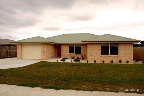 9 Earl Gr, Latrobe, TAS 7307